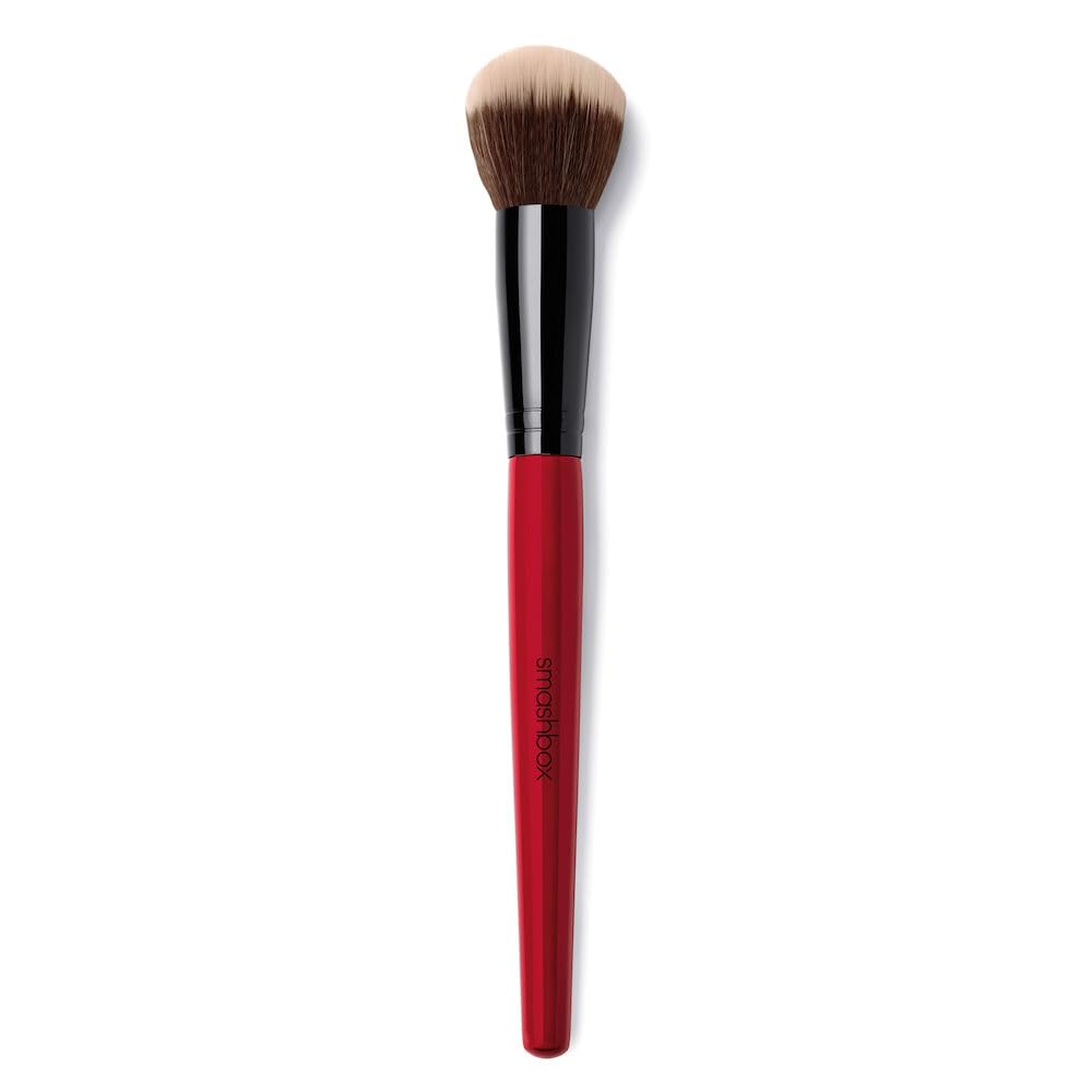 Smashbox Blurring Foundation Brush | Dome-Shaped Makeup Tool for Blending Liquid, Cream + Powder Formulas for natural coverage