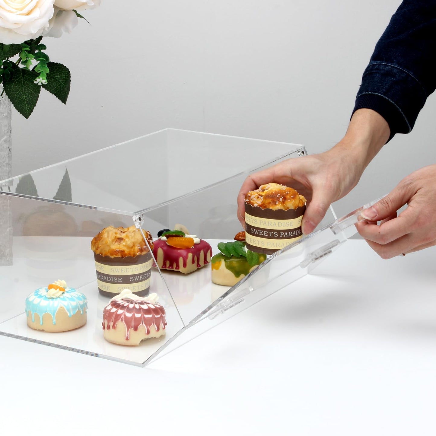 KVMORZE Acrylic Stackable Bakery Box with Non-Slip Mat, Pastry Display Case, Kitchen Pastry Container Display, Portable Storage Holder Stand for Baked Goods, Fruits, Vegetables, 15.3" x 10.4" x6.7"