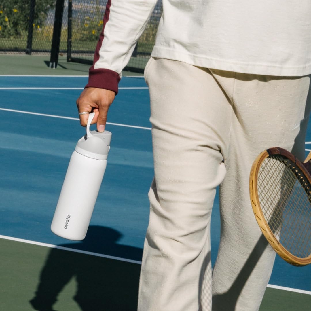 Owala FreeSip Insulated Stainless Steel Water Bottle with Straw, BPA-Free Sports Water Bottle, Great for Travel, 32 Oz, Down To Earth