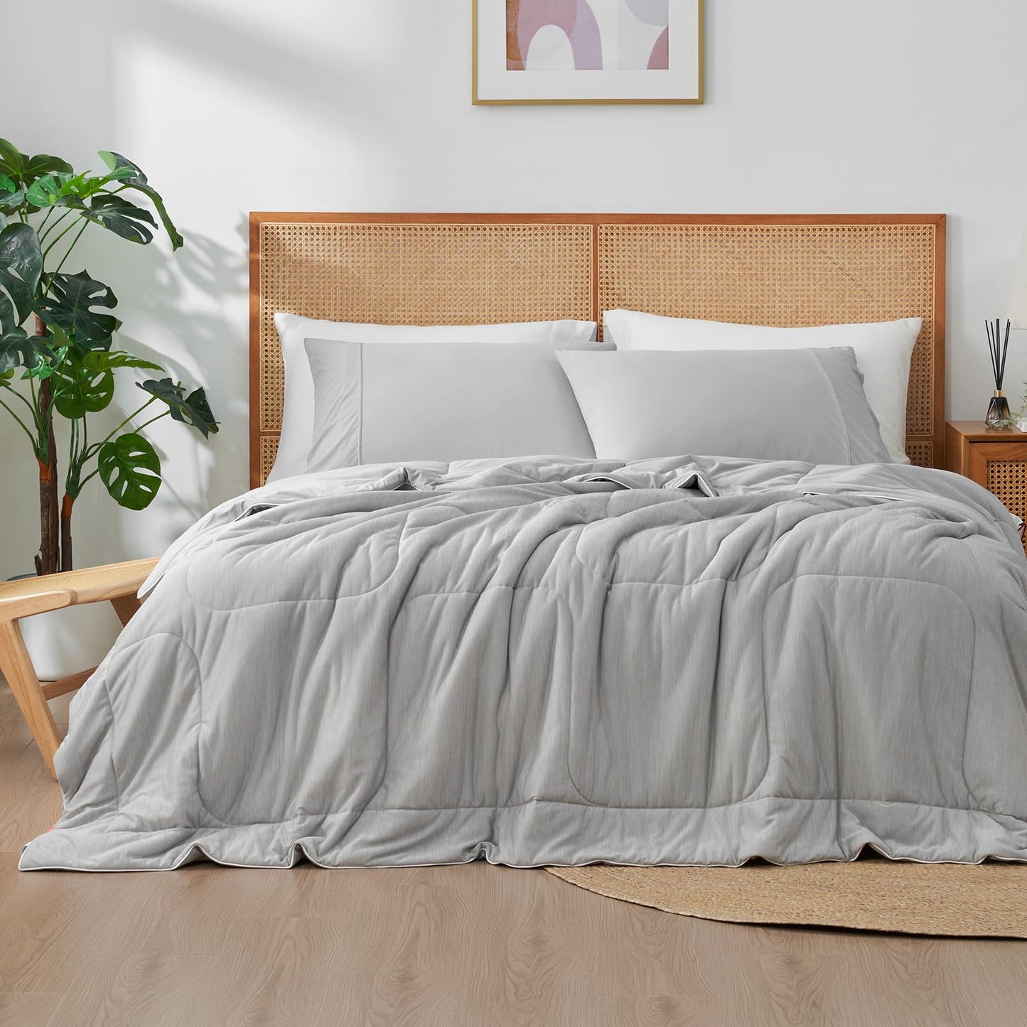 Amélie Home Cooling Comforter Twin Size, Dual-Sided Lightweight Cooling Blanket for Hot Sleepers, Q-Max 0.43 Breathable Cooling Quilt for Night Sweats, 68" x 90", Heather Cool Grey