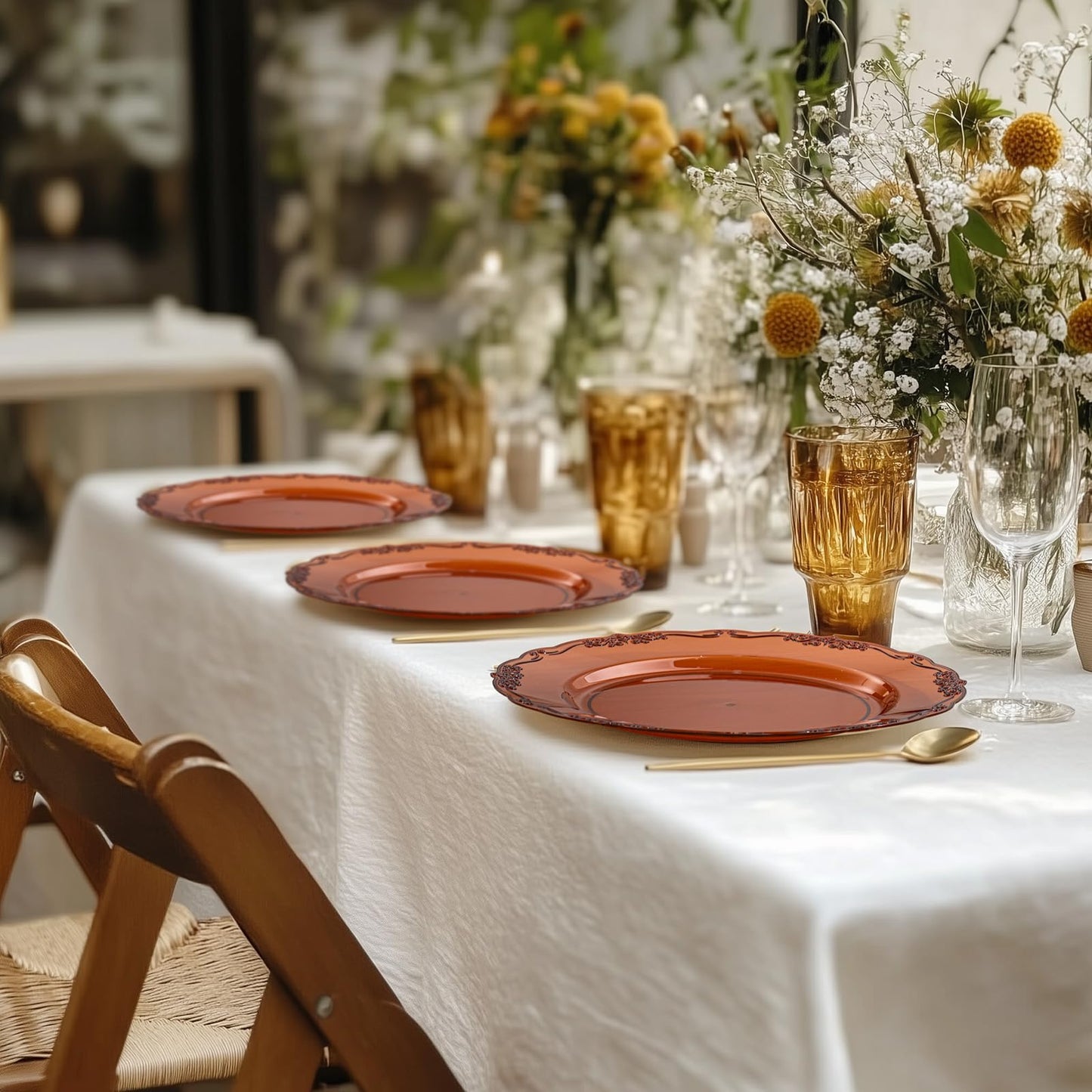 U-QE 100PCS Amber Plastic Plates - Clear Brown Plastic Plates Disposable Heavy Duty - Disposable Plates for Party Including 50PCS 10'' Dinner & 50PCS 7.5'' Dessert Plate