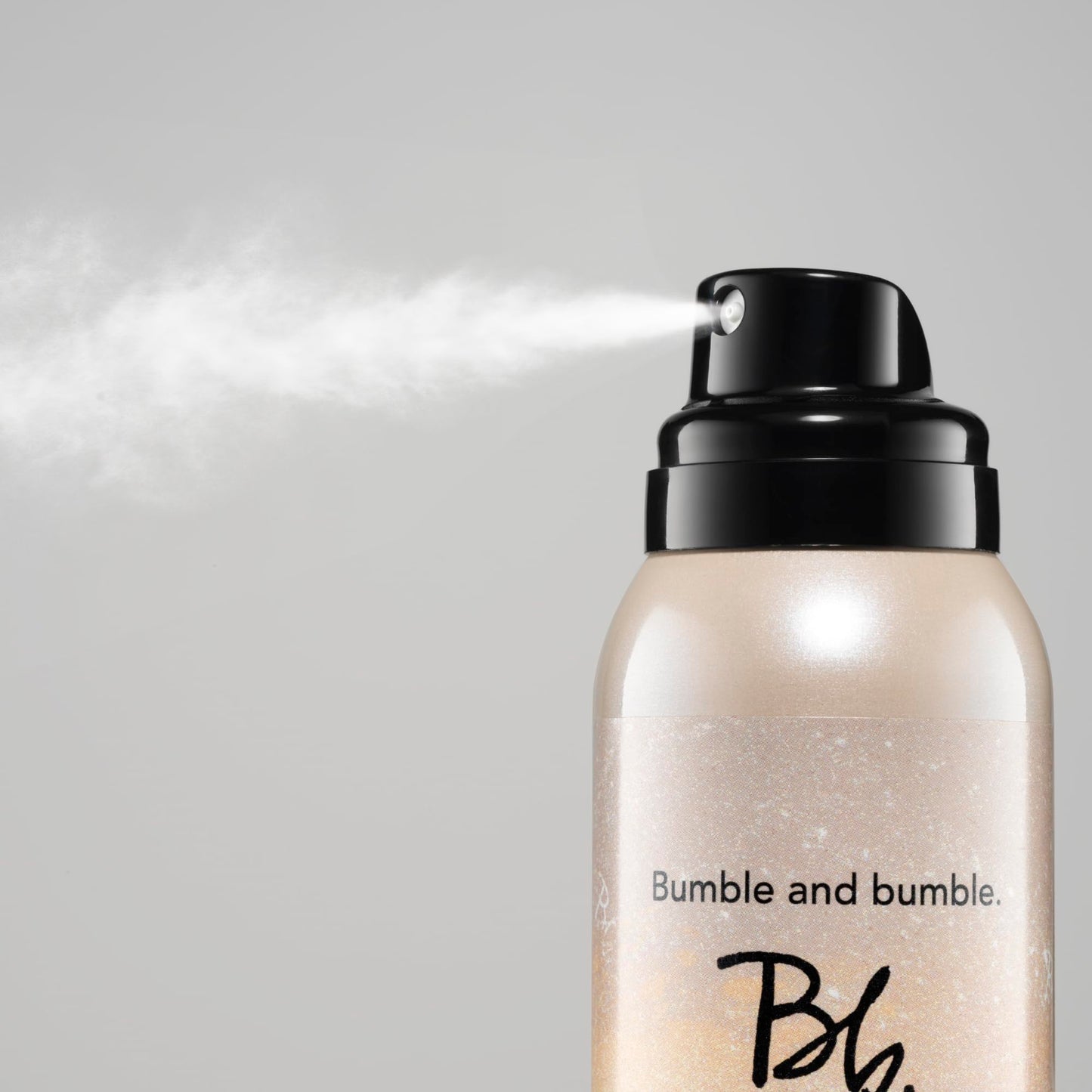 Bumble and bumble. Prêt-à-powder Très Invisible Volumizing Dry Shampoo | Volumizing, Dry-Cleansing, UV Protective + Absorbs Oil | Curly, Wavy, Straight, 3.1 Ounce