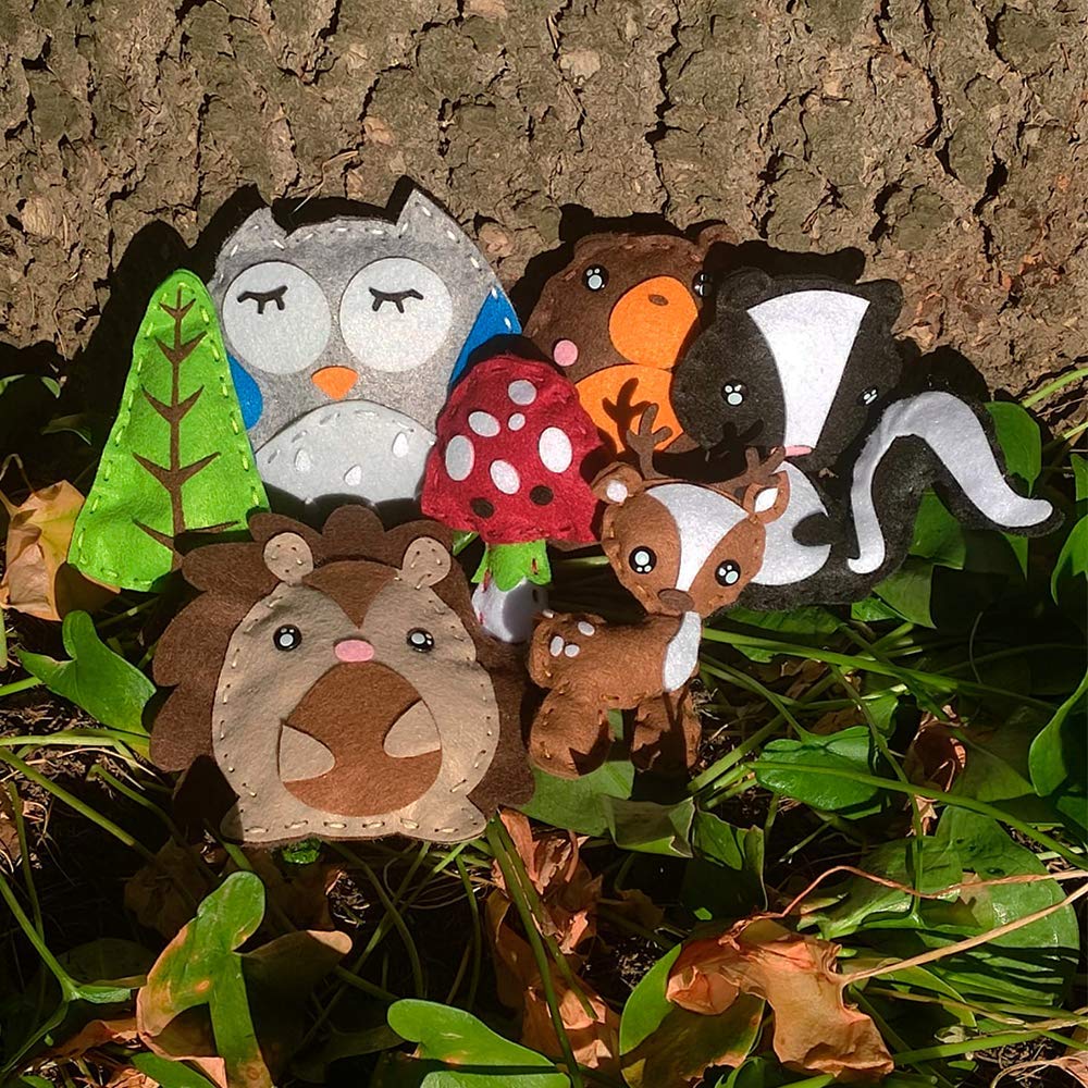 DeFieltro Kids Sewing Kit - Sewing Kit for Beginners - Craft Kits - Sewing Kit for Kids - DIY Felt Plush Craft for Girls and Boys - Sewing Kit for Kids 4-7 Forest Creatures - Sewing Kits Ages 8-12