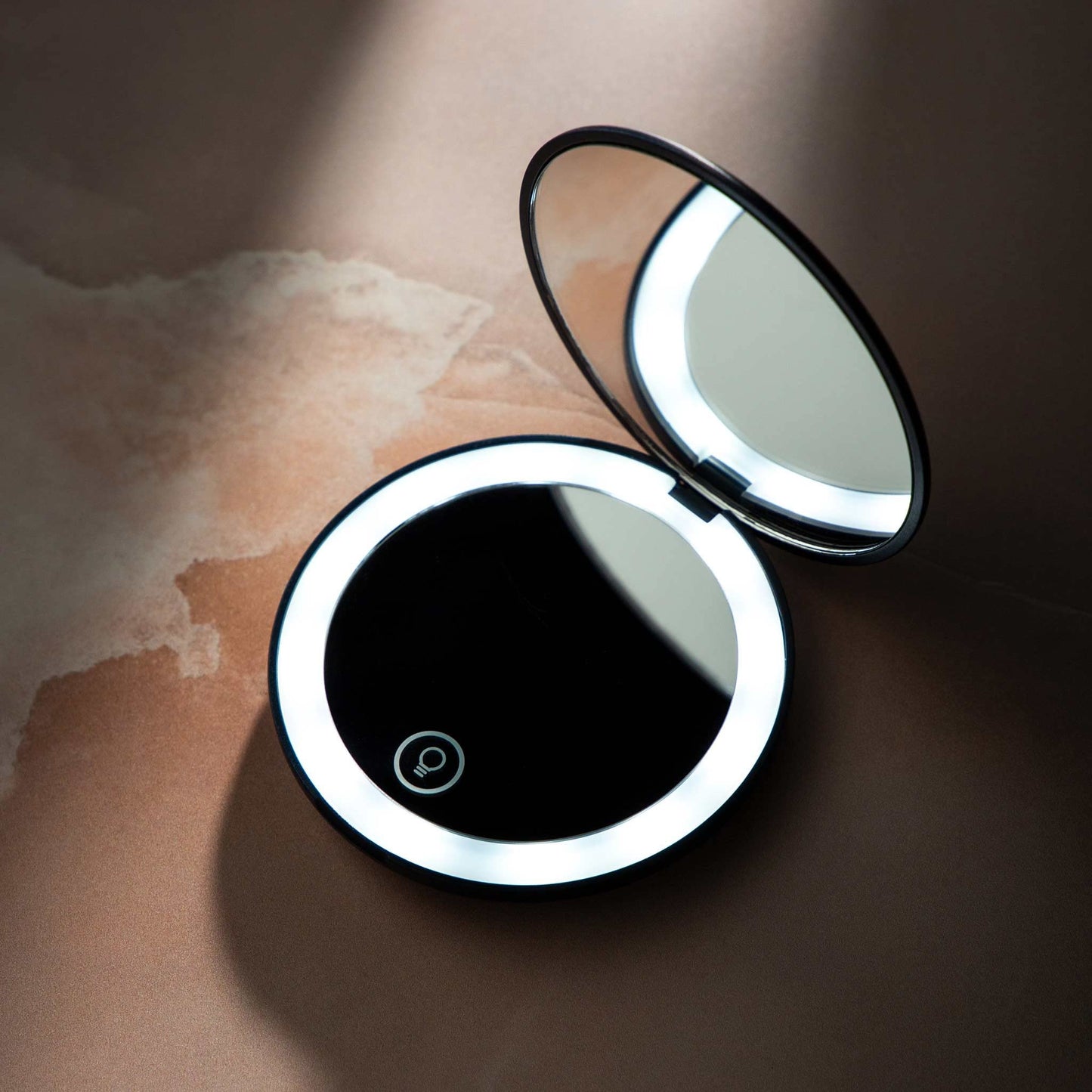 Lune+Aster Rechargeable LED Compact Mirror - Perfect for The Jetsetter or gal on The go, This Compact LED Mirror is Easy to stash in a Small Handbag or Travel Bag.