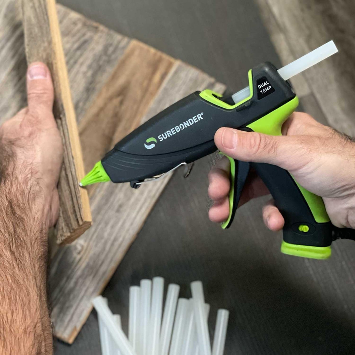 Surebonder Hot Glue Gun and Glue Sticks, Full Size 100W Dual Temperature Hot Glue Gun with 20 All Purpose Glue Sticks, 30 Minute Auto-Shut-Off, Black