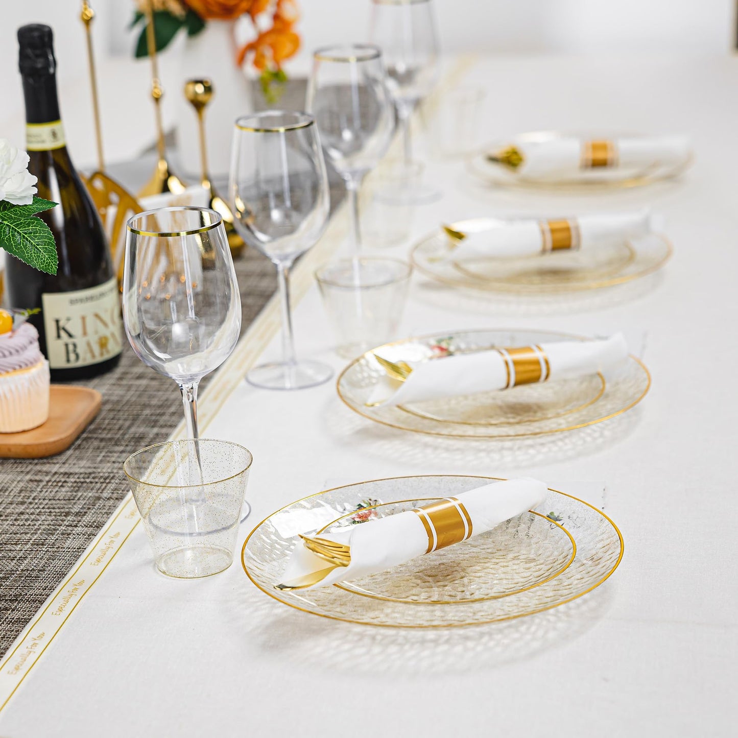 HOMIP 350 PCS Plastic Dinnerware Set (50 Guests), Clear Party Plates Include 50 Dinner Plate, 50 Dessert Plate, 50 Cups, 50 Gold Cutlery Set And Pefect for Party and Wedding