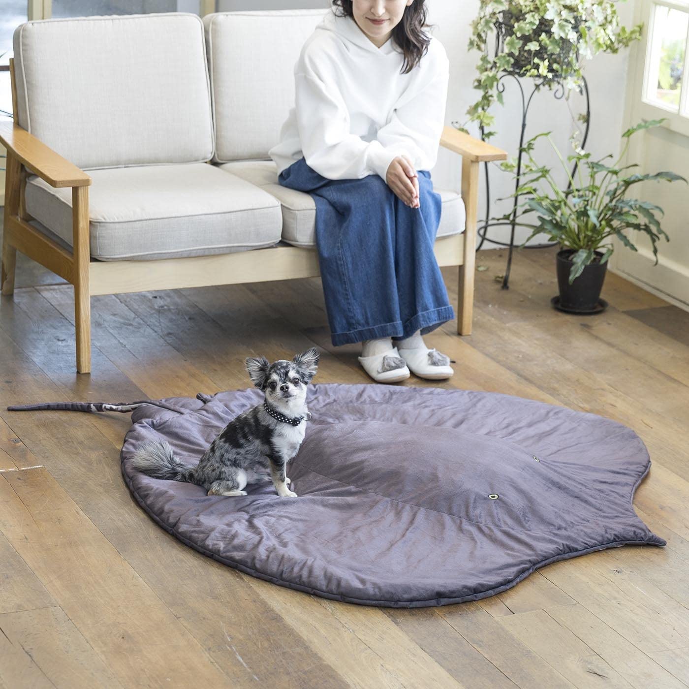 Manta Ray Stuffed Animal Stingray Blanket 50" x 50" Wearable Blanket, Manta Ray Plush Stuffed Stingray, Soft Cozy Ray Throw Cloak Wrap Gifts for Women Adults and Kids Christmas