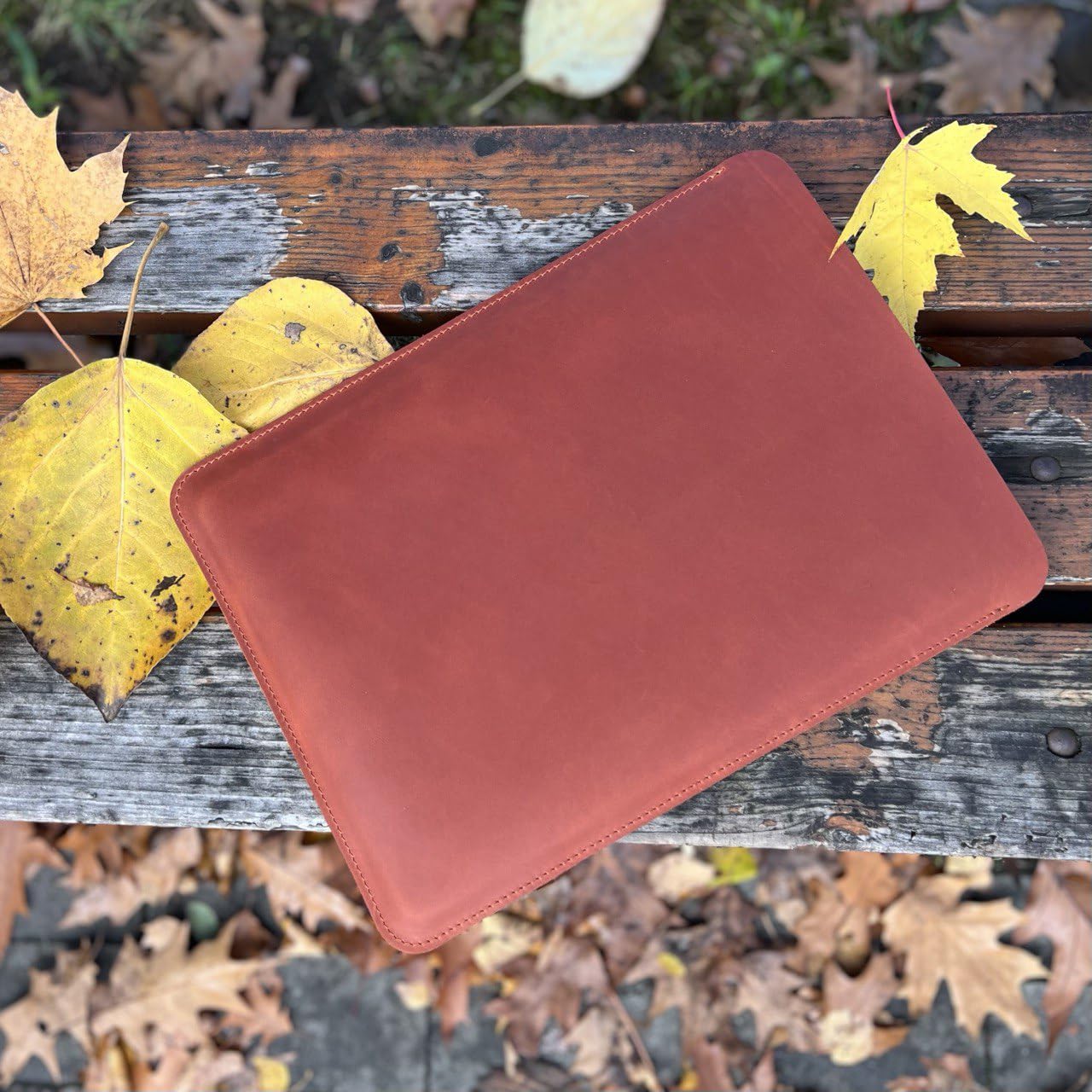 Aartedesign Genuine Vintage Leather Sleeve case for 13-inch MacBook Air/Pro 2018-2025 M1 M2 M3 A2337 A2179 A1932 / 13 MacBook Pro M1 M2 M3 /A2338 A2251 A2289 (2018-2025) (Vertical, Cognaq)