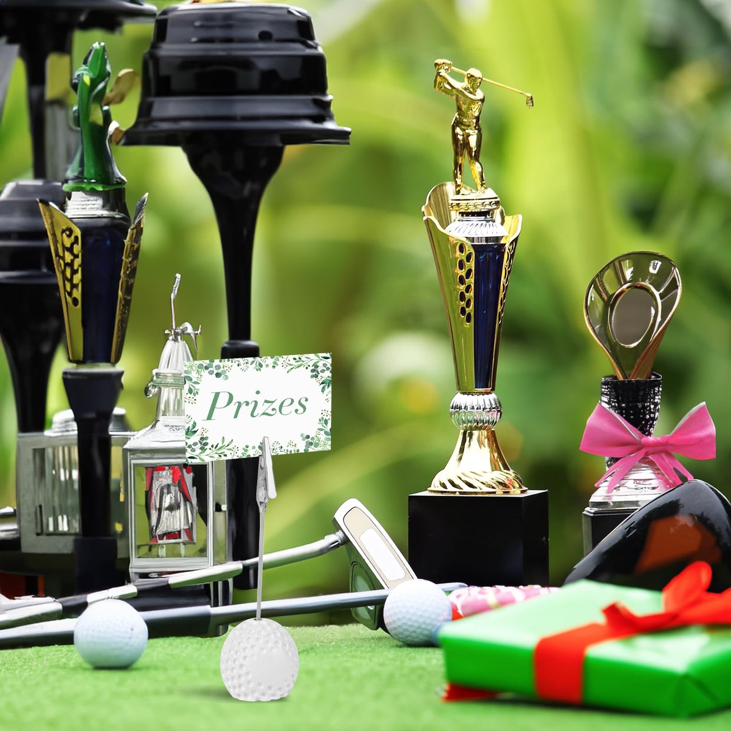 SAYAYA 16 PCS Resin Golf Ball Base Alligator Clip Place Card Holder Golf Ball Shaped Table Number Holder Name Place Card Holder for Office Menu Events Wedding Party
