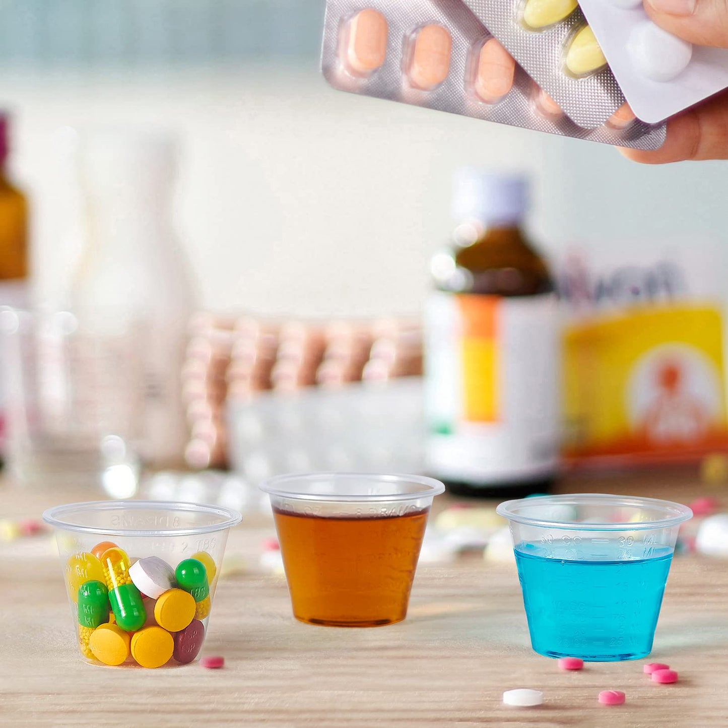 1800 Pack Disposable Medicine Cups (1 oz), Medical Plastic Measuring Cups for Medical Purposes, or Mixing and Measuring Resin, Epoxy, DIY Arts & Crafts, Paint, Cooking