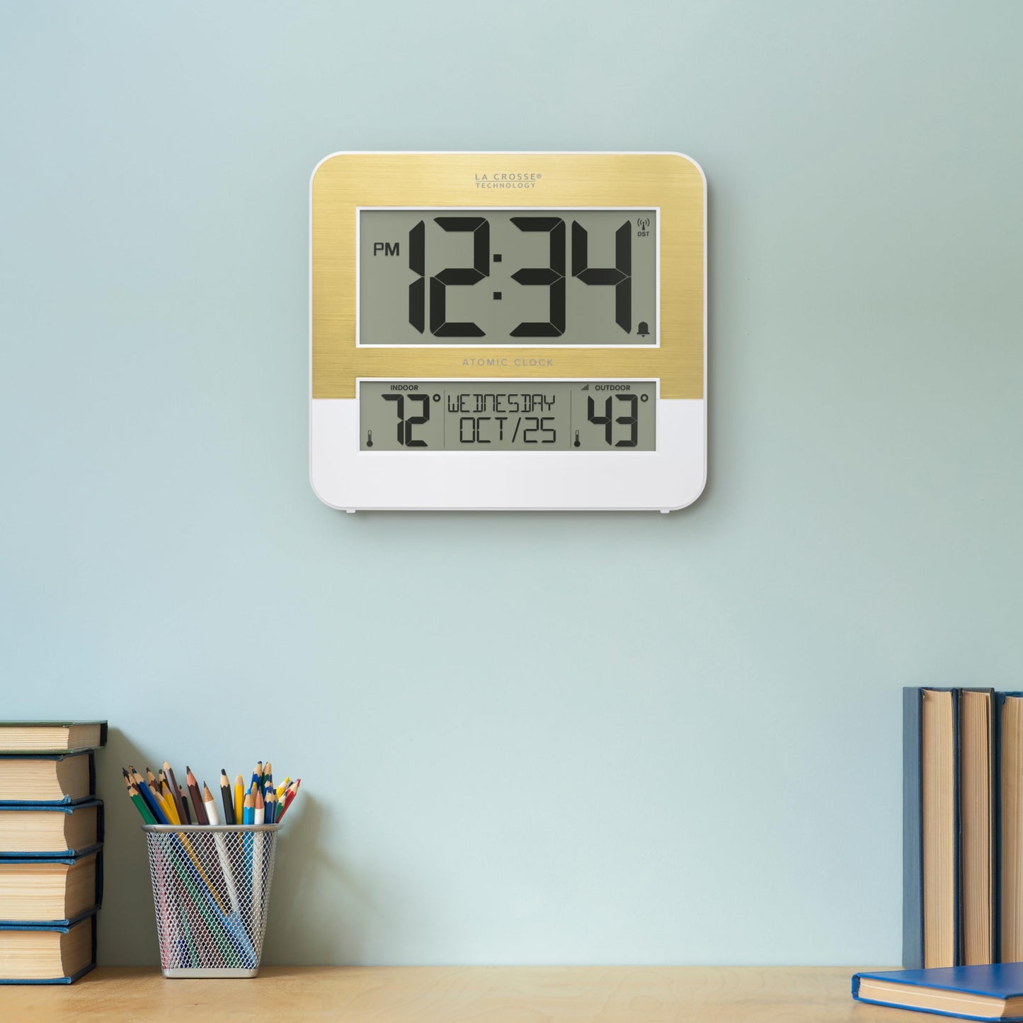 La Crosse Technology L73859 Two-Tone Atomic Digital Clock with Temperature