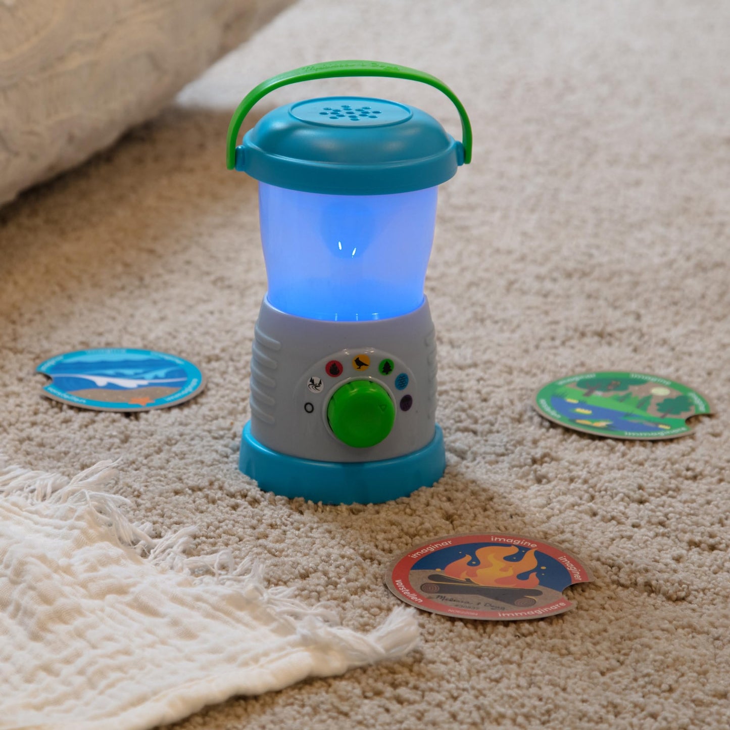 Melissa & Doug Let’s Explore™ Light & Sound Camping Lantern Play SetToddler Flashlight, Toy Lanterns for Toddlers and Kids 3+
