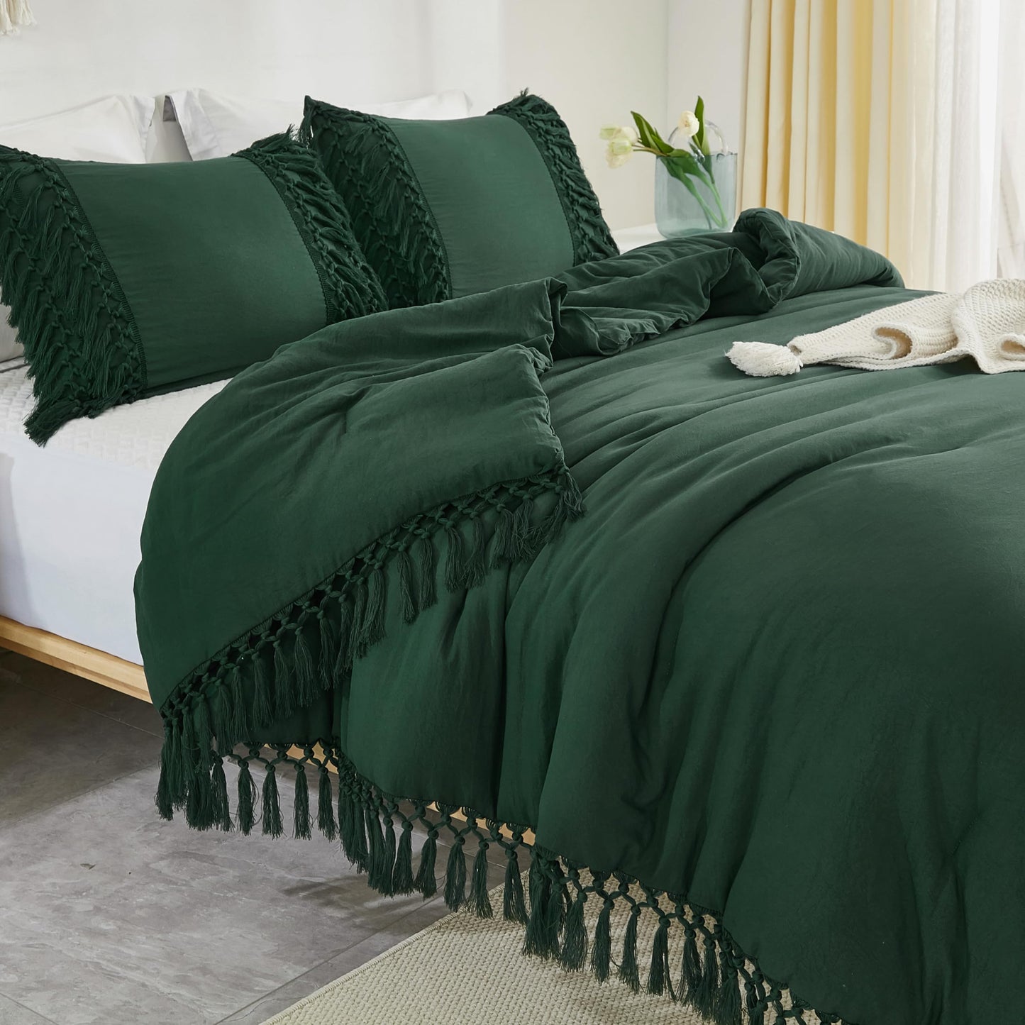 Andency Emerald Comforter Set California King, 3 Pieces Boho Tassel Lightweight Soft Bedding Comforter Sets for King Bed, All Season Fluffy Fringe Bed Set (104x96In Comforter & 2 Pillowcases)
