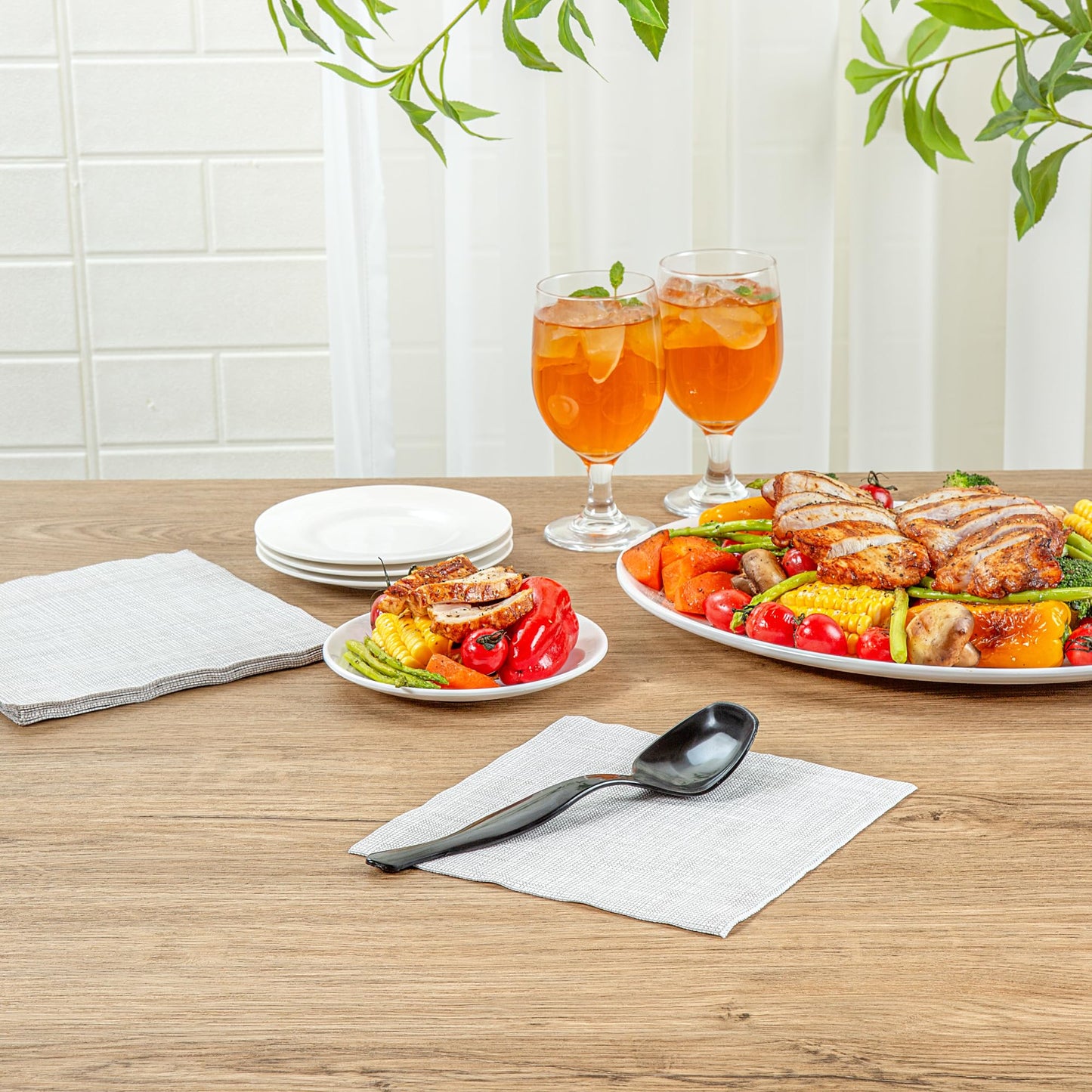 Restaurantware-Cater Tek 8 Inch Serving Spoons, 100 Disposable Spoons For Catering - Ergonomic Handle, Heavy-Duty, Black Plastic Food Spoon, Elegant, For Weddings, Buffets, Or Catering Events