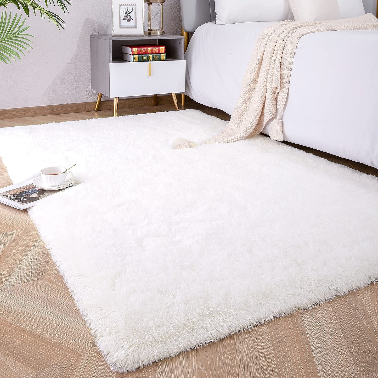 Foxmas Large Area Rugs for Living Room Bedroom 6x9 Feet, Fluffy Kids Room Plush Shaggy Nursery Rug Furry Throw Carpets for Boys Girls, College Dorm Fuzzy Rugs Home Decorate Rug, Cream