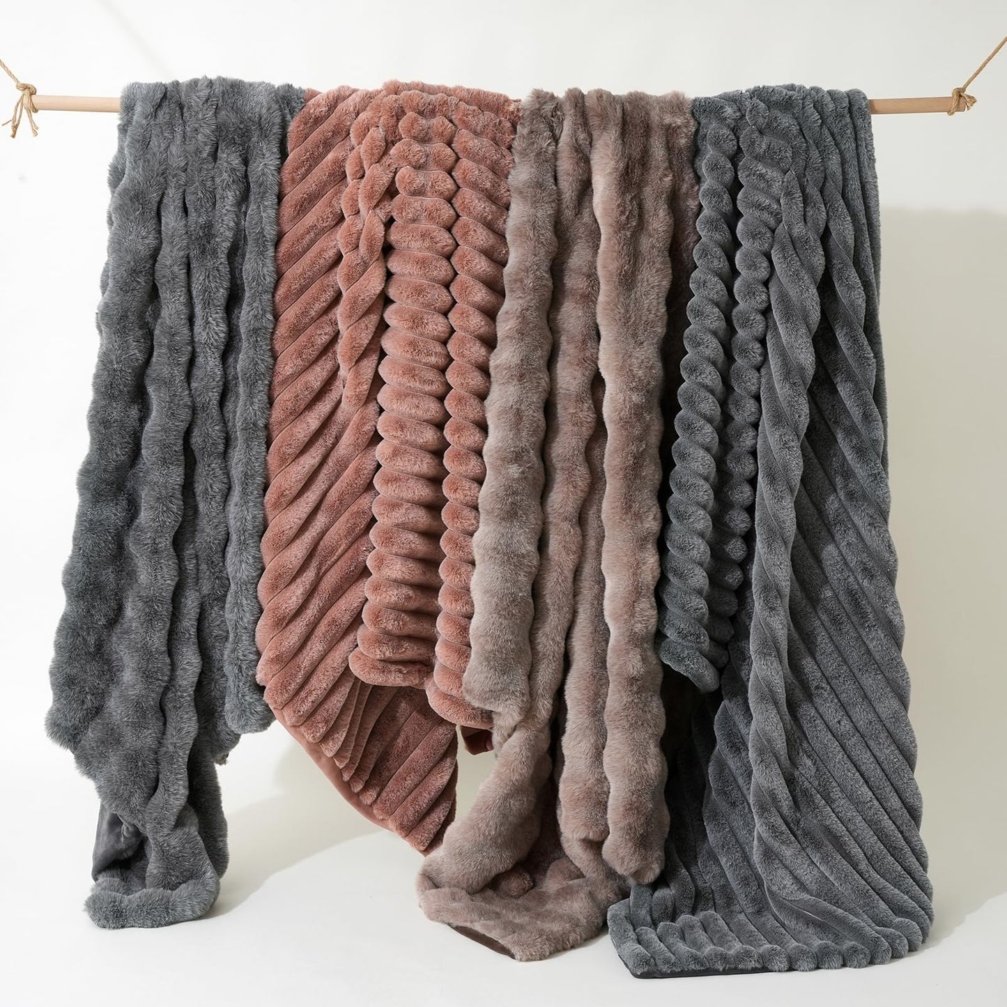 Amelie Home Faux Fur Throw Blanket for Couch, Ultra Cozy Fuzzy Fluffy Fur Luxurious Soft Striped Plush Gift Blankets for Family Sofa Chair Bedroom, 55"x70", Ionic Fox Brown