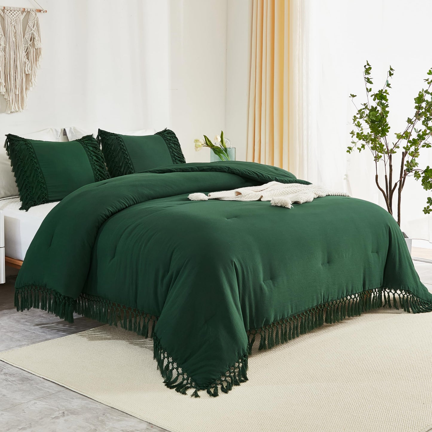 Andency Emerald Comforter Set California King, 3 Pieces Boho Tassel Lightweight Soft Bedding Comforter Sets for King Bed, All Season Fluffy Fringe Bed Set (104x96In Comforter & 2 Pillowcases)