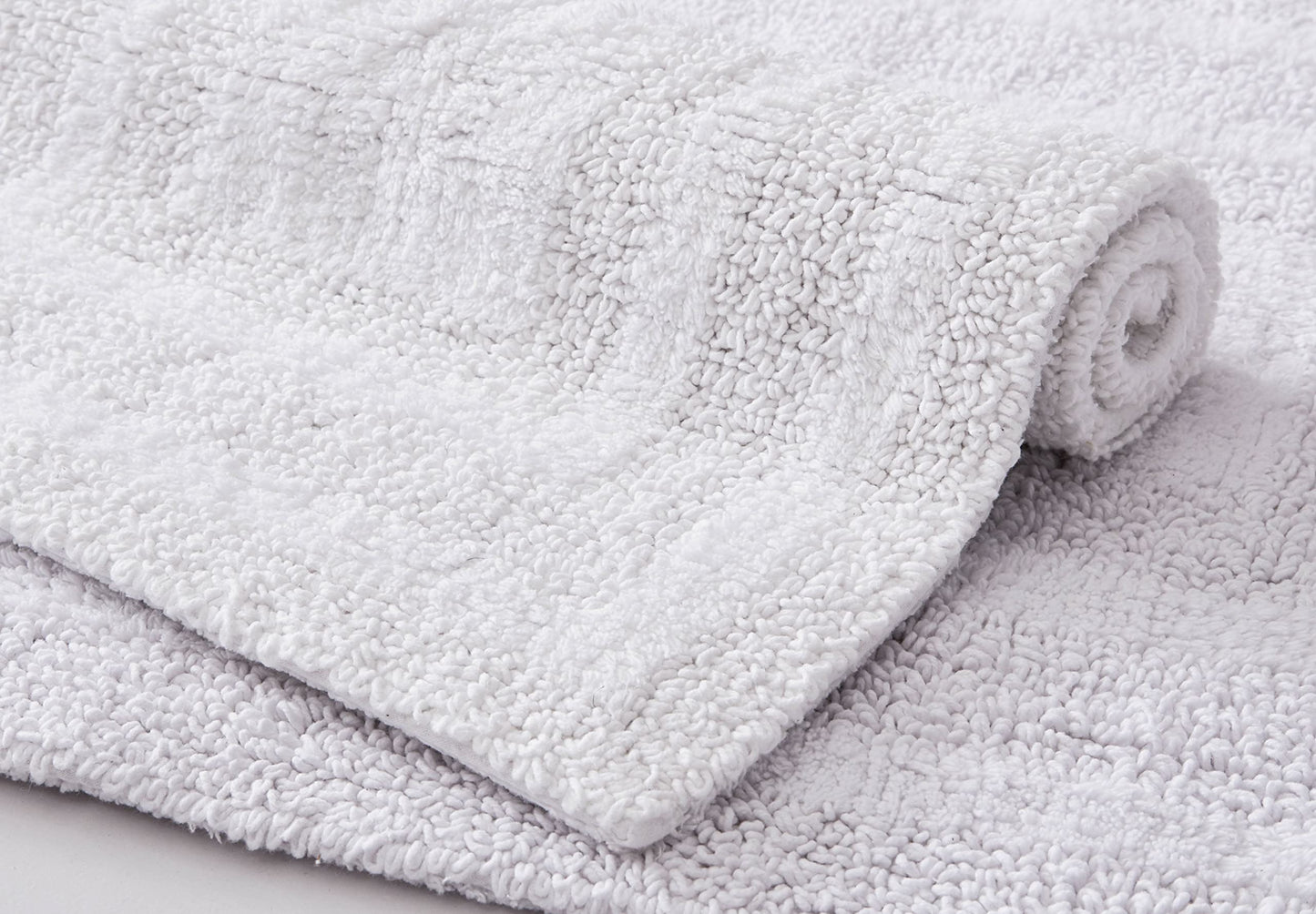 Eddie Bauer - Bathroom Rug, 100% Soft Plush Tufted Cotton Runner Rug, Highly Absorbent, Quick-Dry, and Skid-Resistant Backing (Logan White, 22" x 60")
