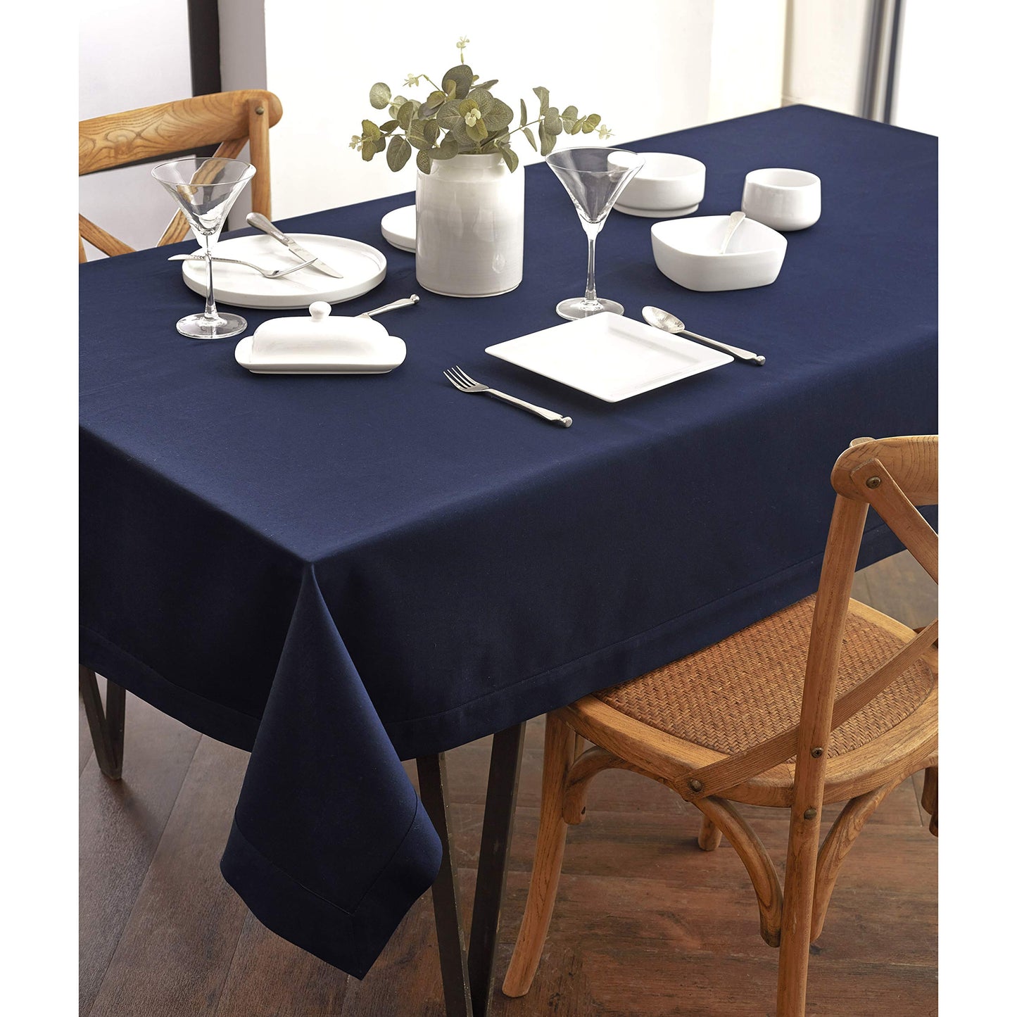 Solino Home Navy Tablecloth 60 x 84 Inch - Dru Cotton Linen Table Cloth for Rectangle Tables - Machine Washable Tablecloth for 4th of July, Father's Day, Summer