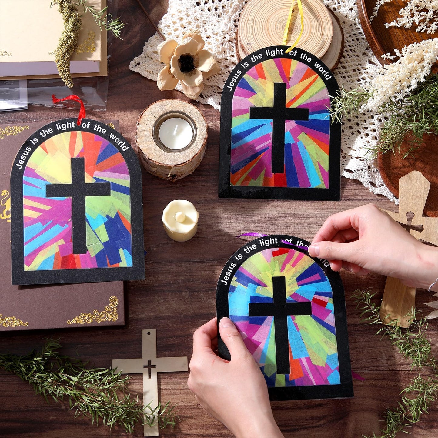 Motipuns 32 Sets Christian Tissue Paper Cross Craft Kit for Kids Jesus is The Light of The World DIY Religious Art Activity for Sunday School VBS Easter Church Decoration Bulk Pack