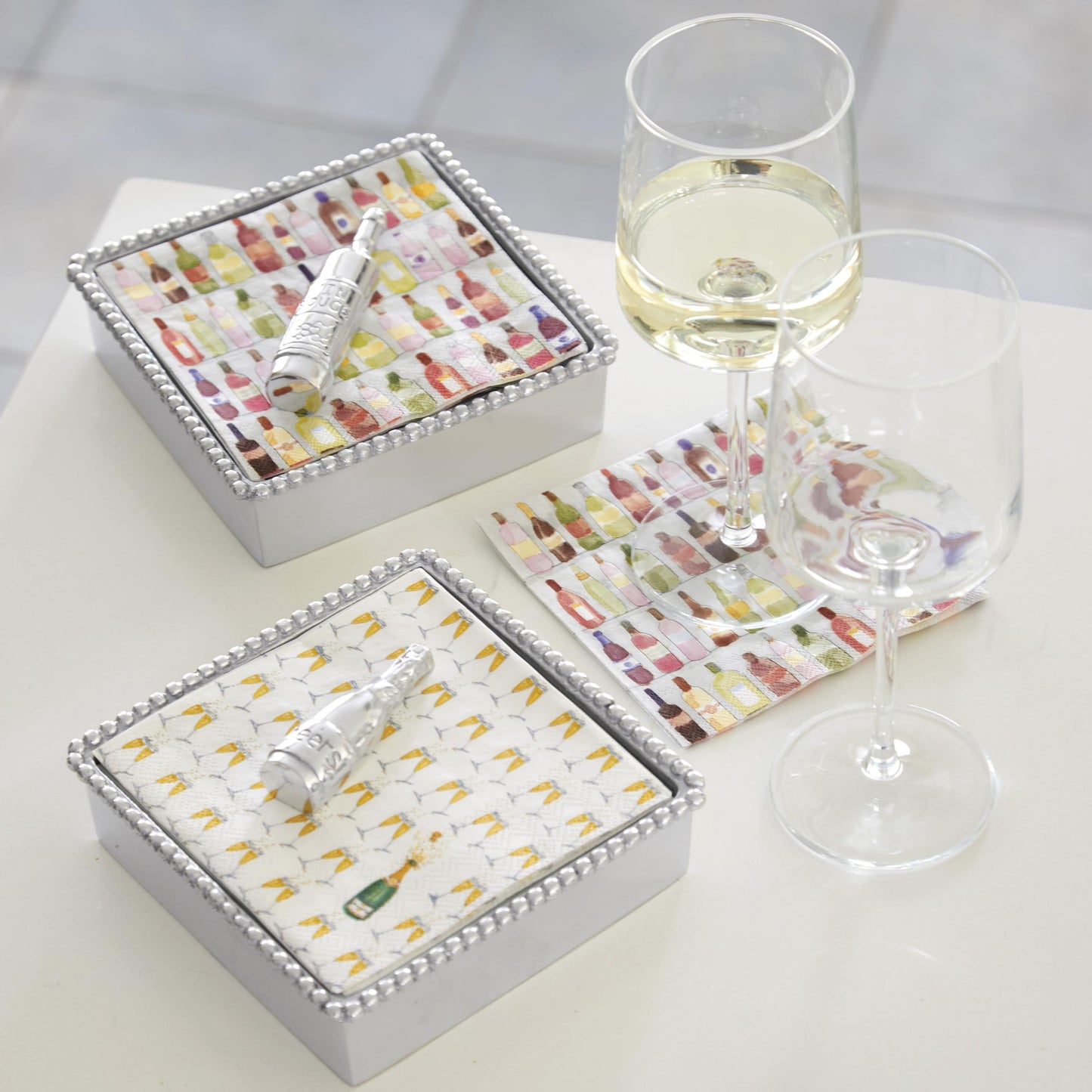 MARIPOSA WINE BOTTLE BEADED NAPKIN BOX SET | SILVER | BRILLANTE | GIFTS | NAPKIN BOX & WEIGHT SET | RECYCLED SANDCAST ALUMINUM | HANDMADE IN MEXICO