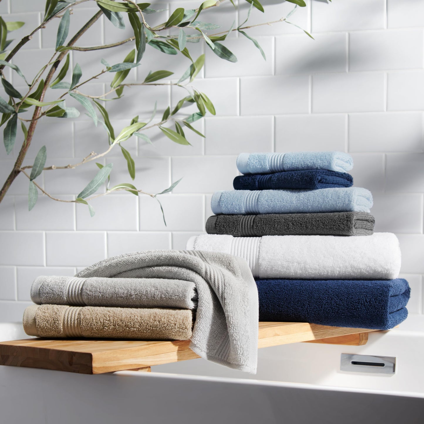 Arkwright Bath Towels Set of 4 - Super Soft 100% Cotton, 600 GSM Quick Dry & Absorbent, Luxury Bathroom Essentials for Hotels, Spa, Hosts, and Vacation Rentals, Pewter Grey