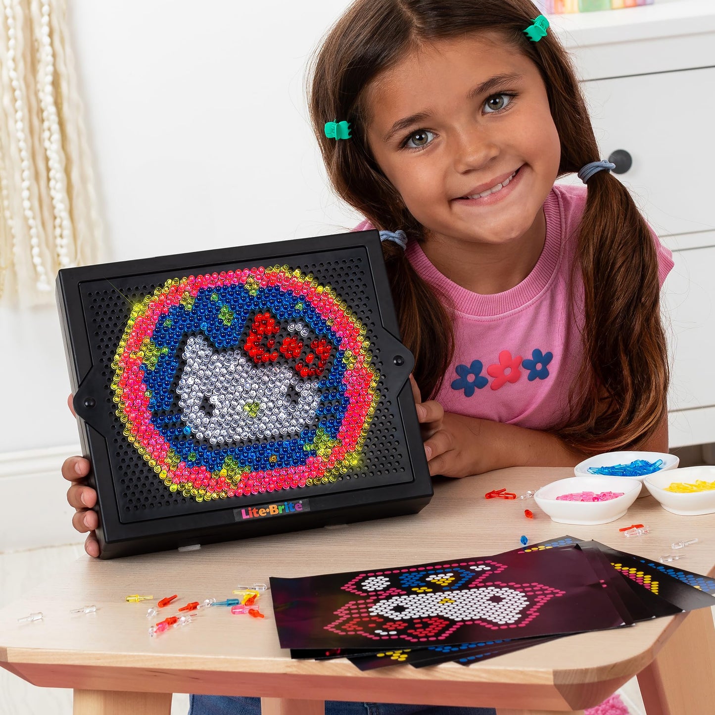 Lite-Brite Super Bright HD, Hello Kitty Edition - Create Art with Light, Enhances Creativity, Gift for Girls and Boys Ages 6+