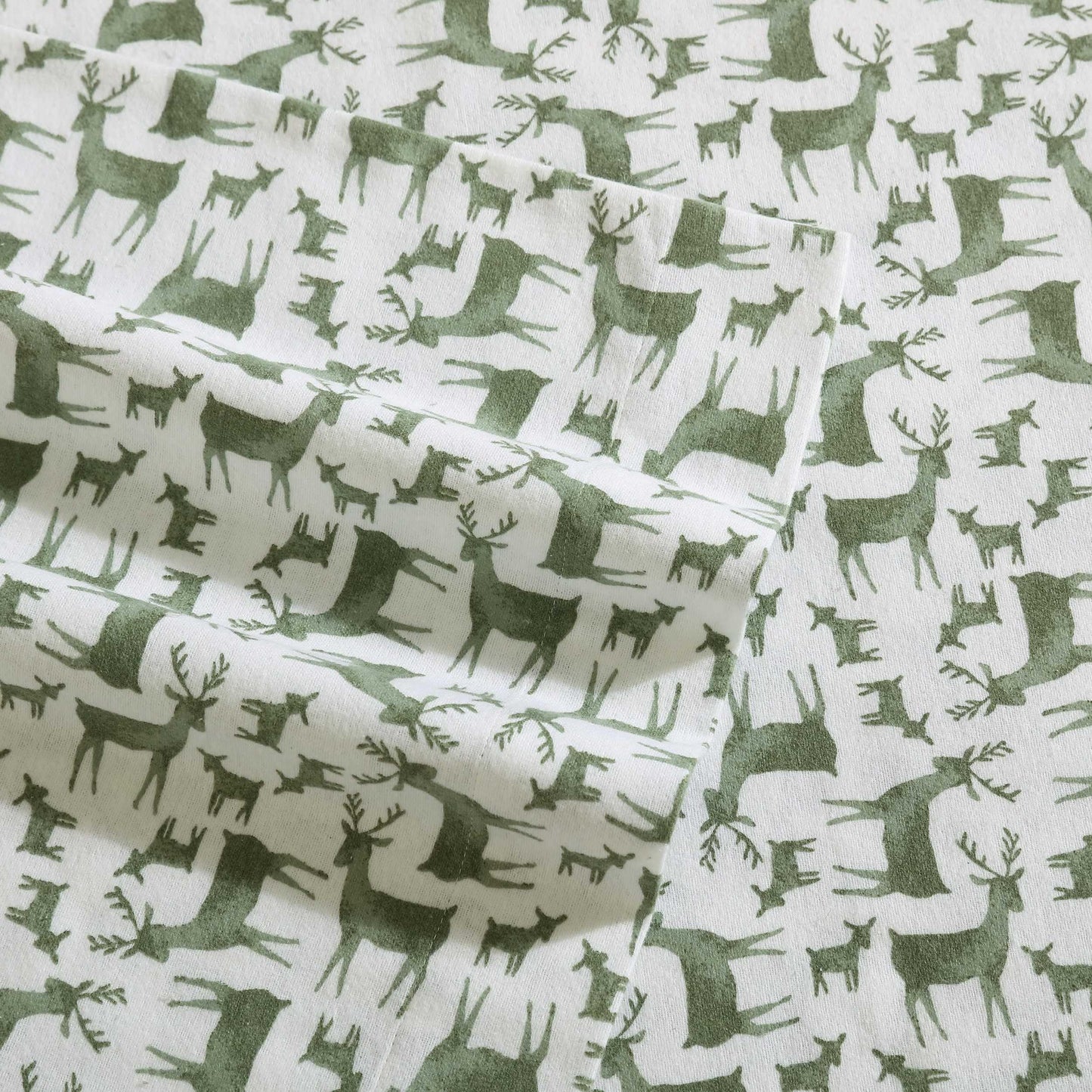 Eddie Bauer - Flannel Sheets Queen Size, Anti-Pilling & Wrinkle Resistant Cotton, Touchably Soft for All-Season Comfort - Bed Sheets with Matching Pillowcases & Fitted Sheet (Deer Camp Green)