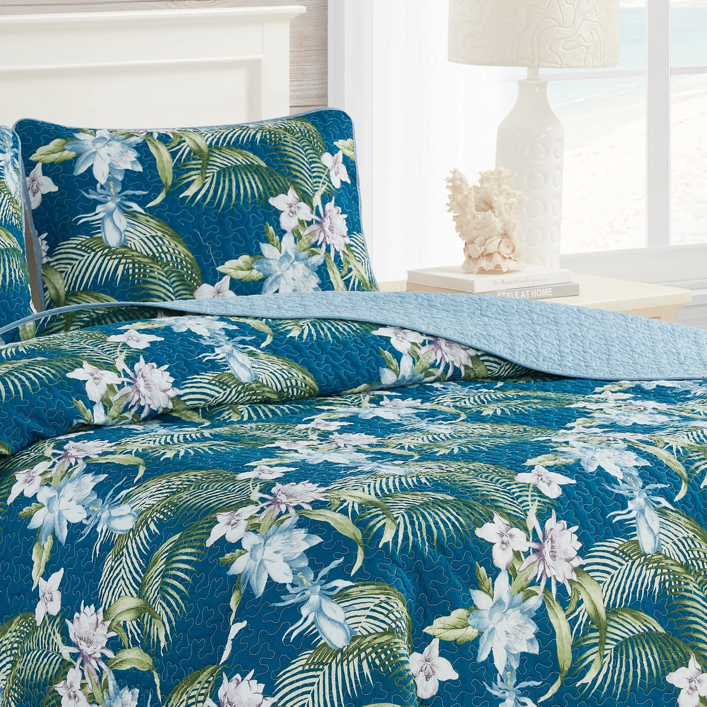 Tommy Bahama - Queen Quilt Set, Reversible Cotton Bedding with Matching Shams, Breathable Bedding Set for All Seasons (Southern Breeze Dark Blue, Queen)
