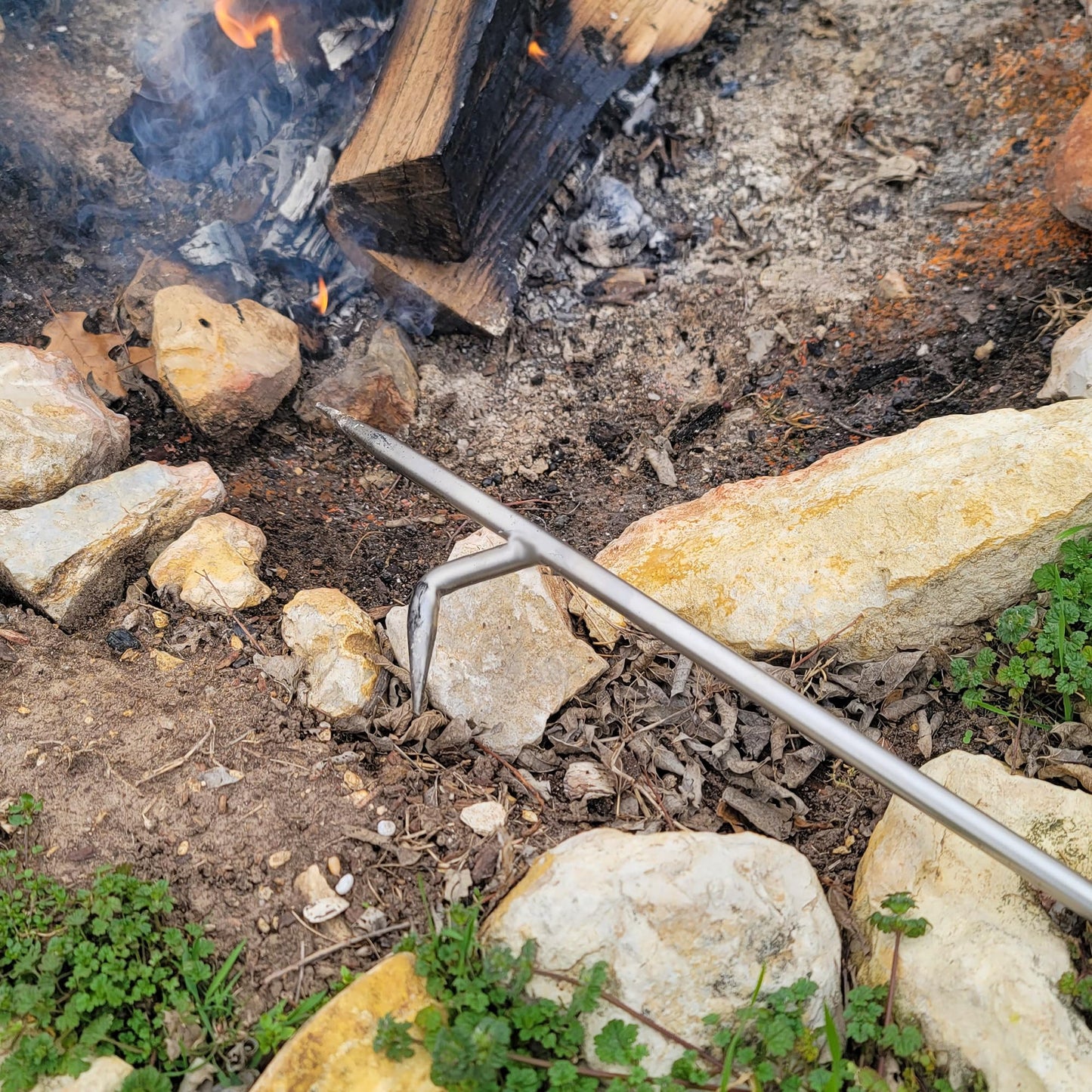 Fire Poker for Fire Pit Outdoor 40in Twisted Rope Design 316 Stainless Steels Fireplace Poker for Fire Pit, Handmade Fire Pit Poker for Firewood Log Coals Campfire Wood Stove, Outdoor and Indoor Use