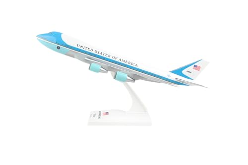 SkyMarks Plastic SKR041 Air Force One Boeing 747-200 VC25 1:250 Scale Desktop Model with Stand