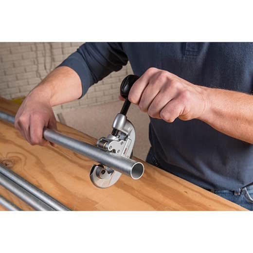 Ridgid 31642 model 152 Quick-Acting Tubing Cutter, 1/4" to 2-5/8" Tube Cutter