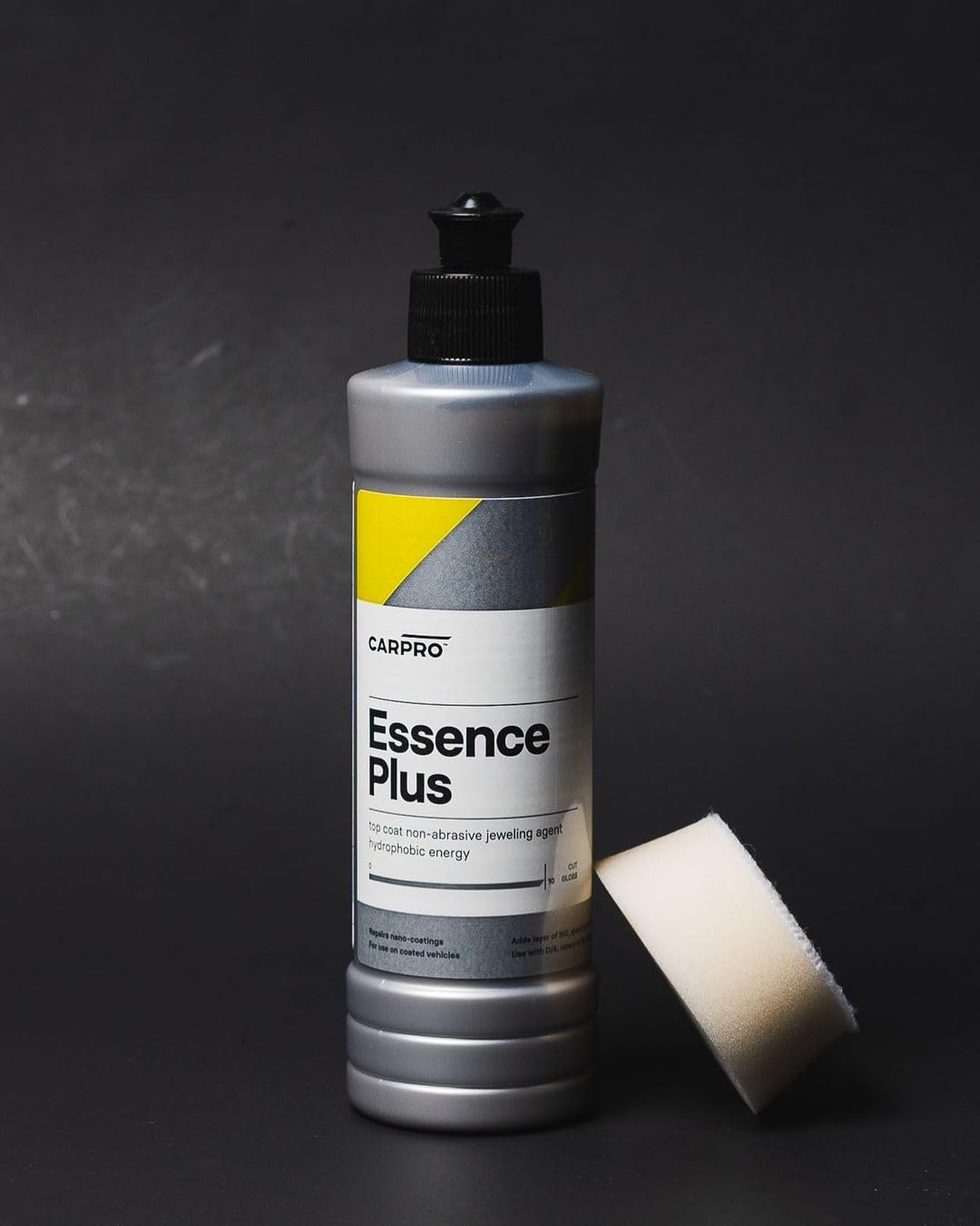 CARPRO Essence Plus Non-Abrasive Gloss Agent, SiO2, Blend of Ceramic Coat Repair Agents, High Gloss Quartz Resins, and Hydrophobic Nanoparticles for Repairing Durable Ceramic Coatings - 500ml (17oz)