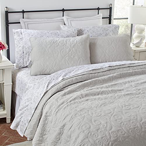 Laura Ashley Felicity Collection Quilt Set-100% Cotton, Reversible, All Season Bedding with Matching Sham(s), Pre-Washed for Added Softness, Queen, Soft Grey
