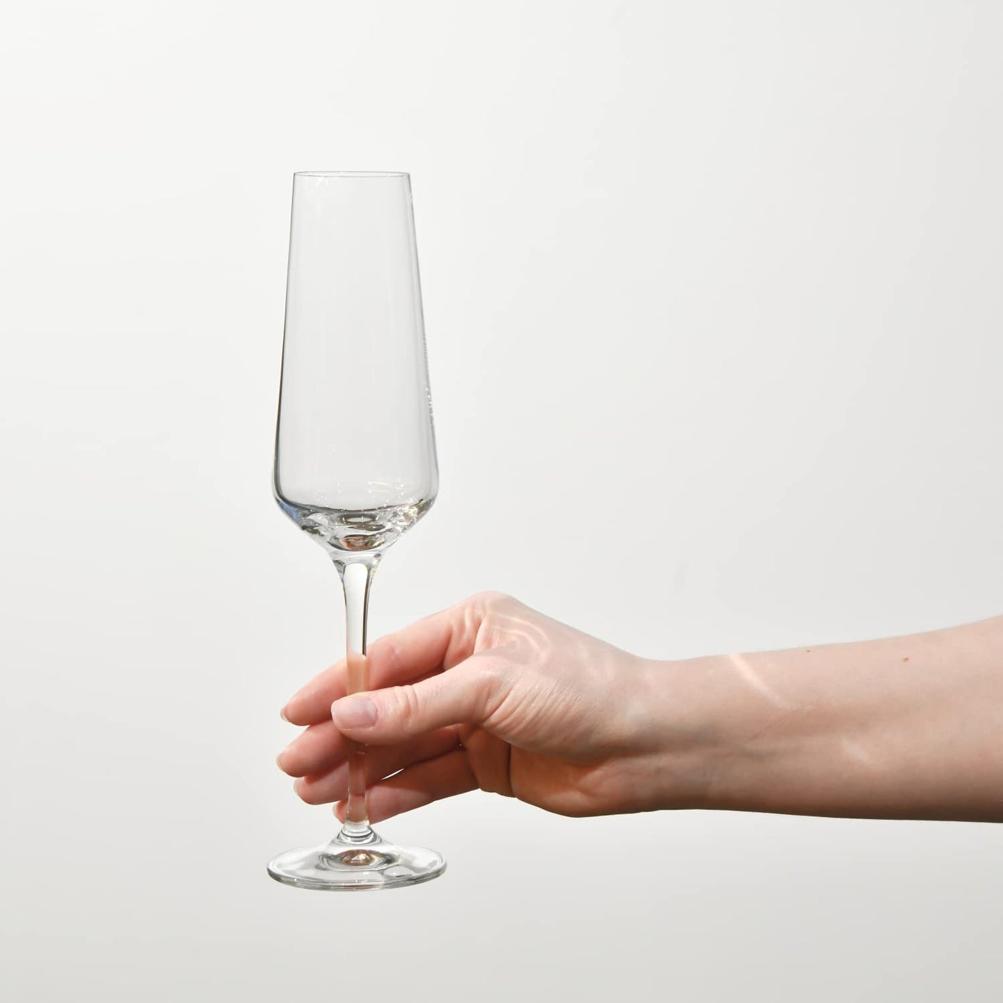 Krosno Crystal Champagne Flute Glasses, Set of 6, 6.1 oz, Avant-Garde Collection, Classic Shape for Timeless Style, Ideal for Mimosas, Prosecco, Sparkling Wine, Dishwasher Safe, Made in Europe