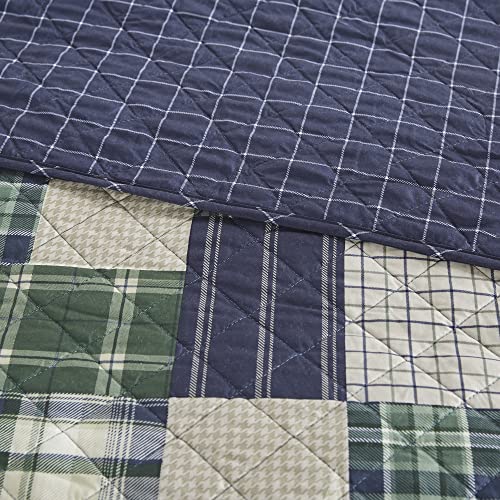 Madison Park Reversible Quilt Cabin Lifestyle Plaid Design - All Season, Breathable Coverlet Bedspread Bedding Set, Matching Shams, King/Cal King(104"x94"), Green/Navy 3 Piece