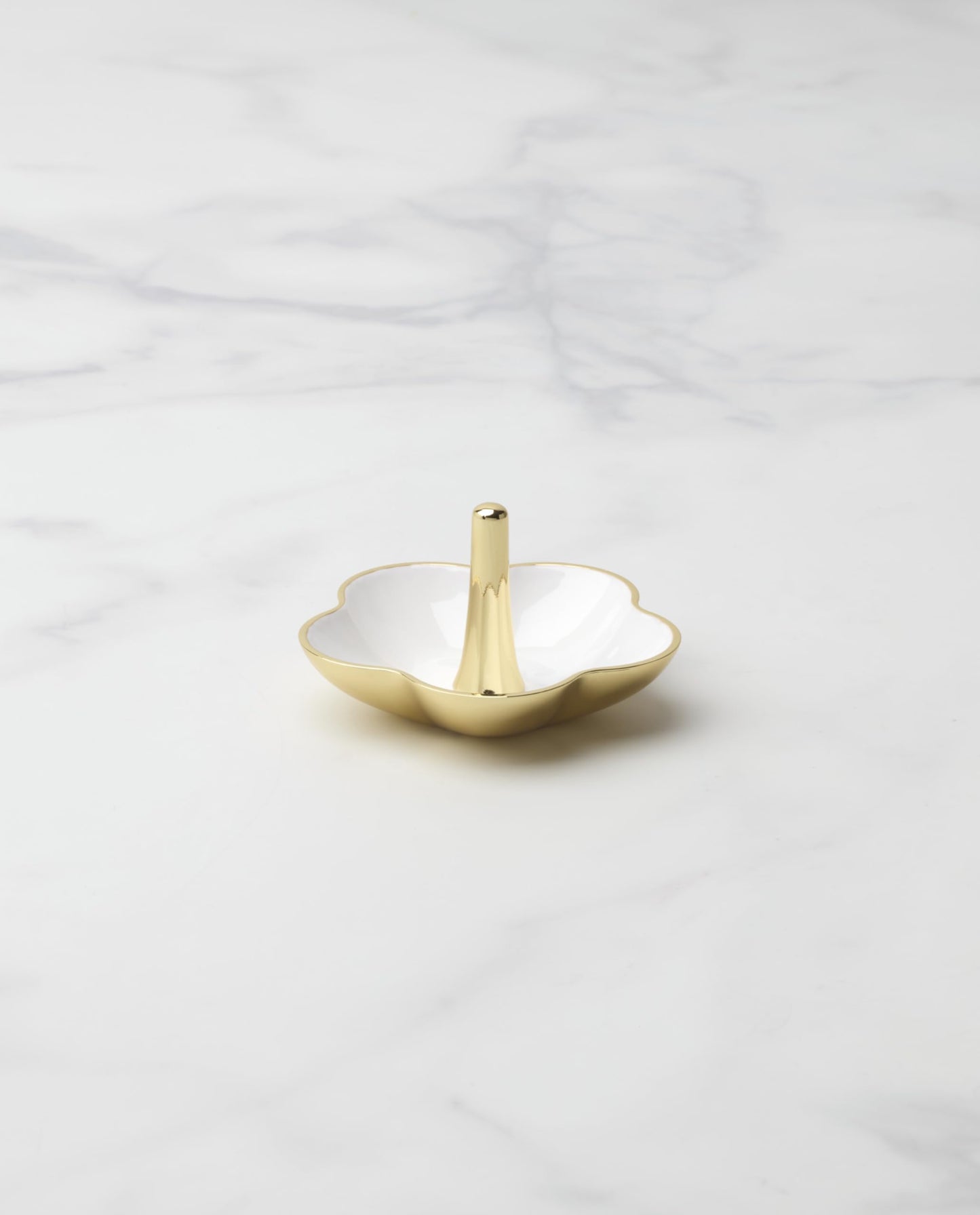 kate spade new york Make It Pop Metal Ring Dish, White