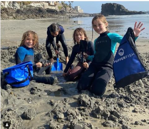 PUFFERFISH Sand Castle KIT - PRO-Quality Tools for Building Amazing Sand Castles, Including Bucket, Big Beach Shovel, and Super Scoop Made from Recycled Fishing nets