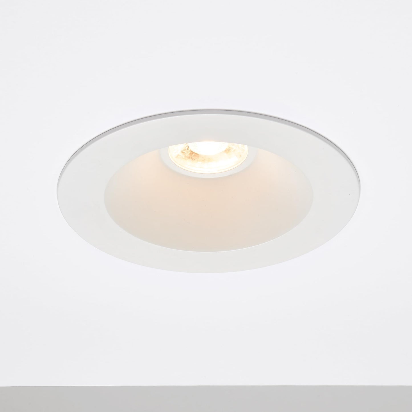 Maxxima 5 in. & 6 in. Retrofit Recessed Anti-Glare LED Downlight, 1300 Lumens, 5 Color Temperature Selectable 2700K/3000K/3500K/4000K/5000K, Dimmable, E-26 Quick Connect Adapter, 90 CRI, White Trim