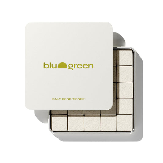 BLU & GREEN Daily Conditioner, Weightless Moisture, TSA-Safe, Travel, Soft, Resilient Hair, Vegan, Cruelty/Sulfate/Plastic Free, Professional Quality, Protect from Enviro stress, 60g/2oz, 50 Tablets