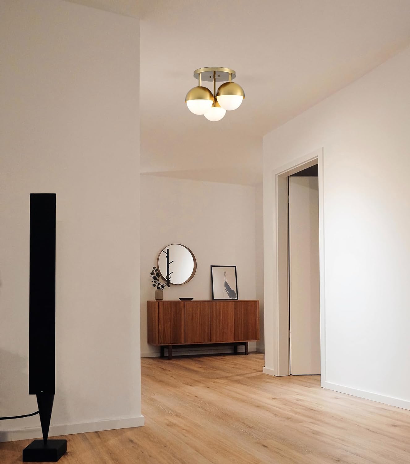 Popity home Globe Flush Mount 3-Light Ceiling Light, Mid Century Modern Brass Gold Ceiling Light Fixture with Globe White Frosted Glass Shade for Bedroom Hallway Entryway Kitchen Living Room