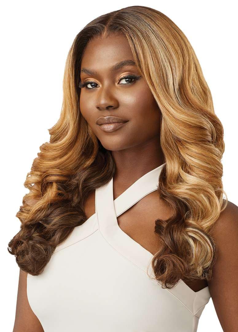 Outre Lace Front Wig - Perfect Hair Line 13X6 - Aria (OFF BLACK 1B)