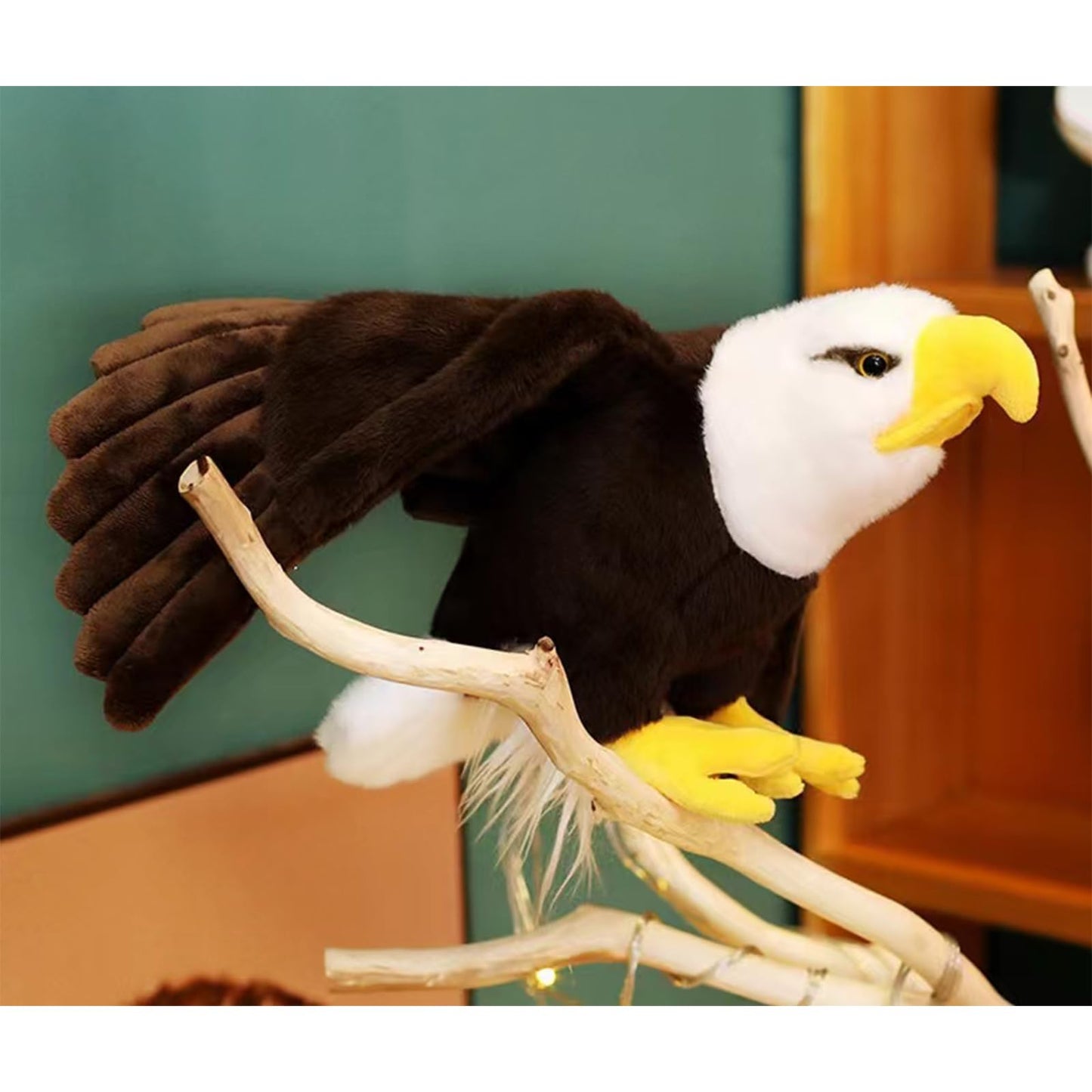 ZWLCWYBDBD Adorable Bald Eagle Plush Toy - Stuffed Animal with Bendable and Stretchable Wings, Perfect for Gifts or Home Decor（23.6 in）