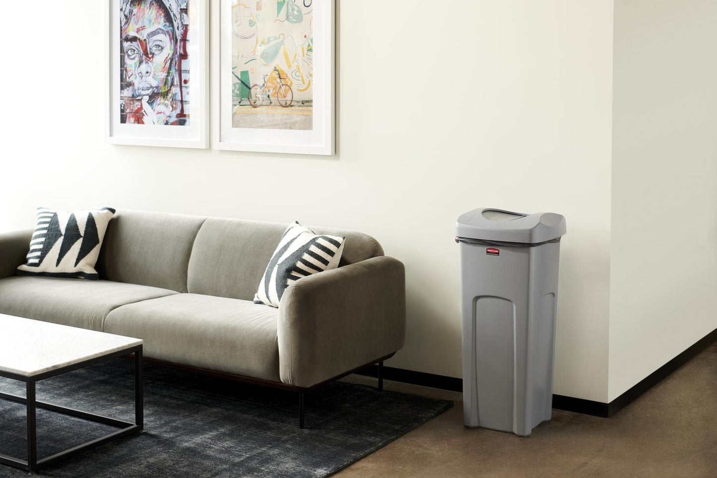 Rubbermaid Commercial Products Square Trash/Garbage Container with Untouchable Swing Top Lid, 23-Gallon, Gray, Perfect for Outdoor/Restaurant/School/Kitchen