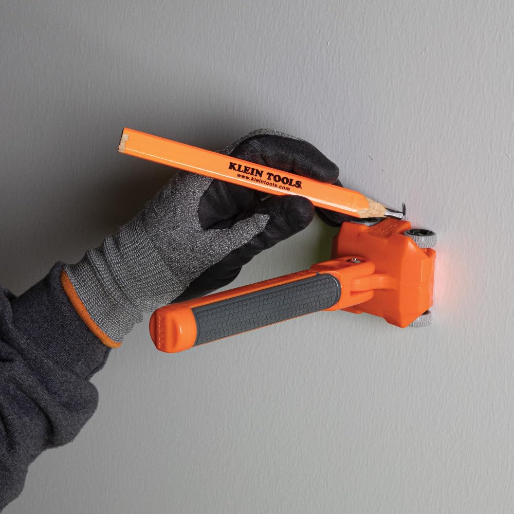 Klein Tools 50611 Magnetic Wire Puller, Pulls Electrical Wire Behind Walls/Tight Spaces, Stainless-Steel Leader, Cable Pulling, Rare Magnet