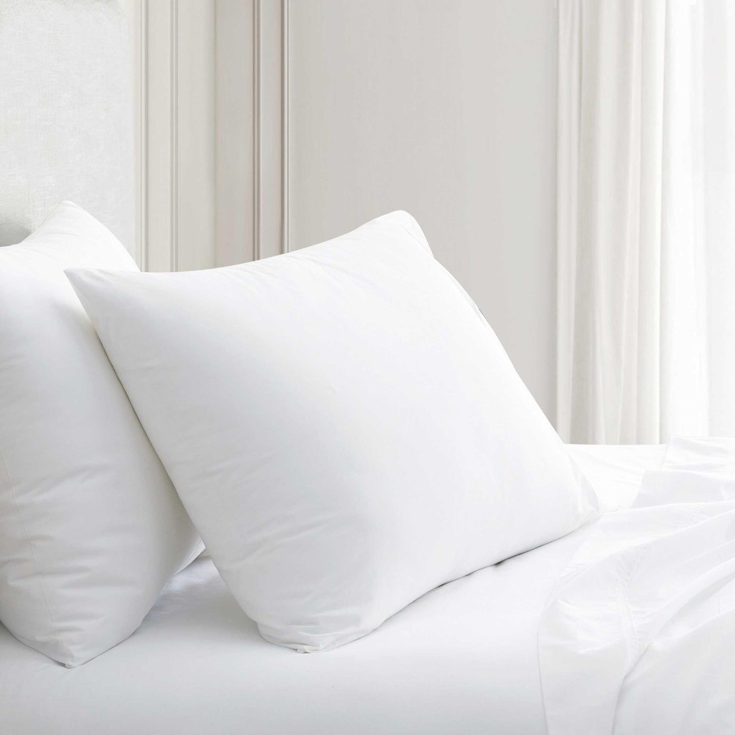 Martha Stewart - King Size Sheets Set, Crisp & Tailored Cooling Sheets w/a Naturally Smooth Cotton Percale Lightweight Feel - Matching Pillowcases & Fitted Sheet (Skylands Solid White)