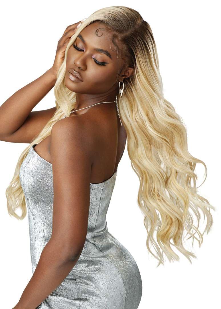 Outre Lace Front Wig - Melted Hairline - Swirlista - Swirl 102 (GINGER AUBURN)