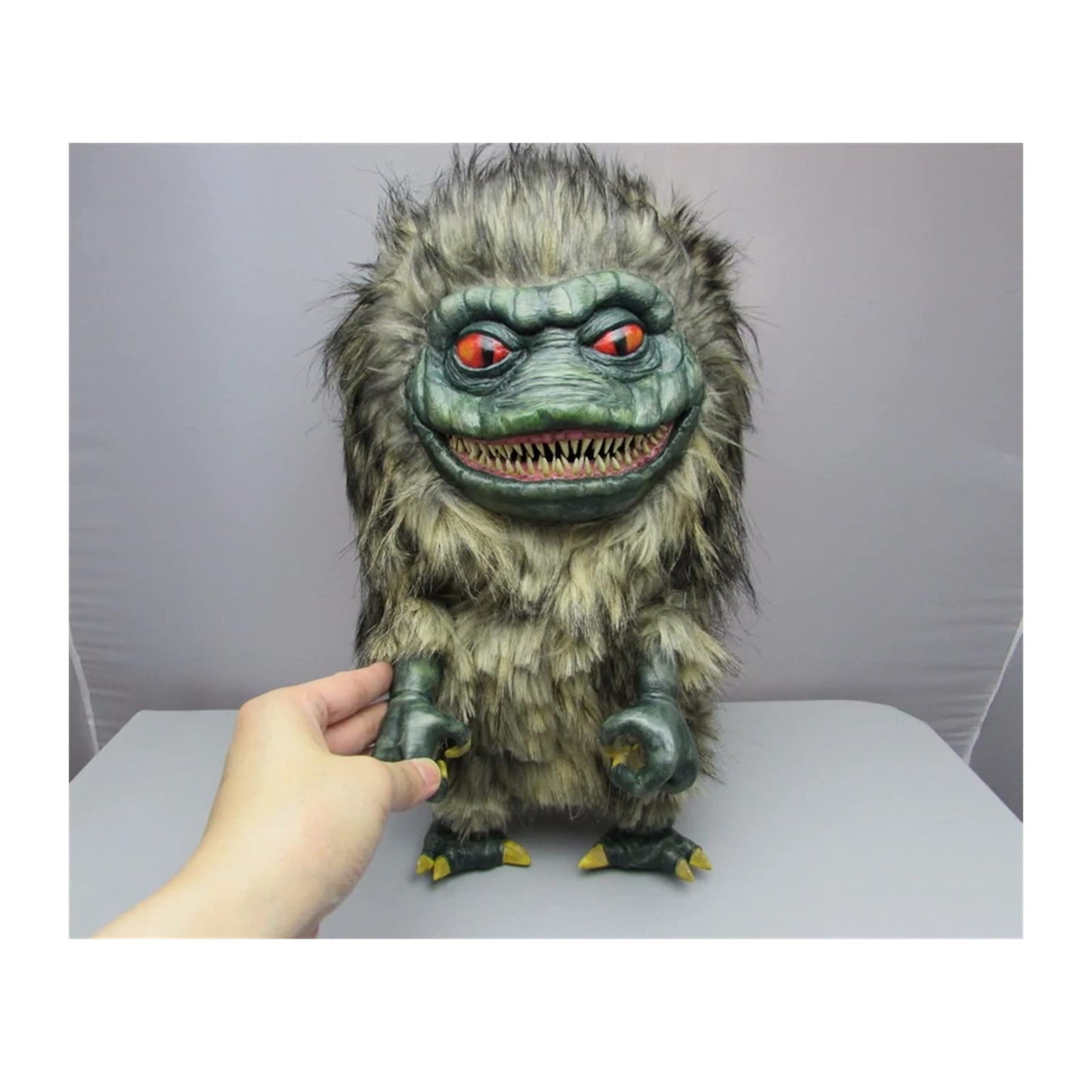 SANYISAN Critters Prop Doll, Space Crite Plush Doll from Movie Critters Collection, Creepy Doll Fugglers Funny Ugly Monsters Gifts for Children (A- Green), 25cm