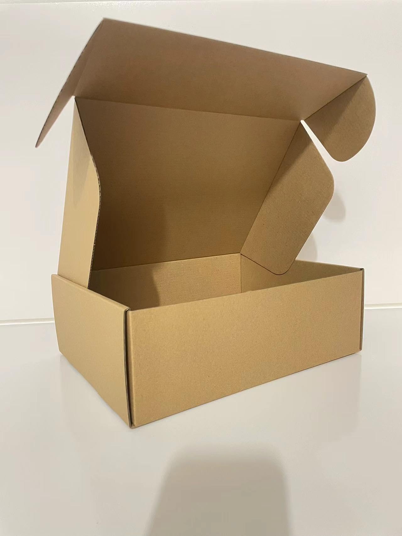 Rongyangtong 13x10x4 Inch Set of 18 Pack Brown Corrugated Shipping Boxs - Cardboard Boxes for Mailing, Packing and Literature Mailer Boxes, Small Business Mailing Bulk
