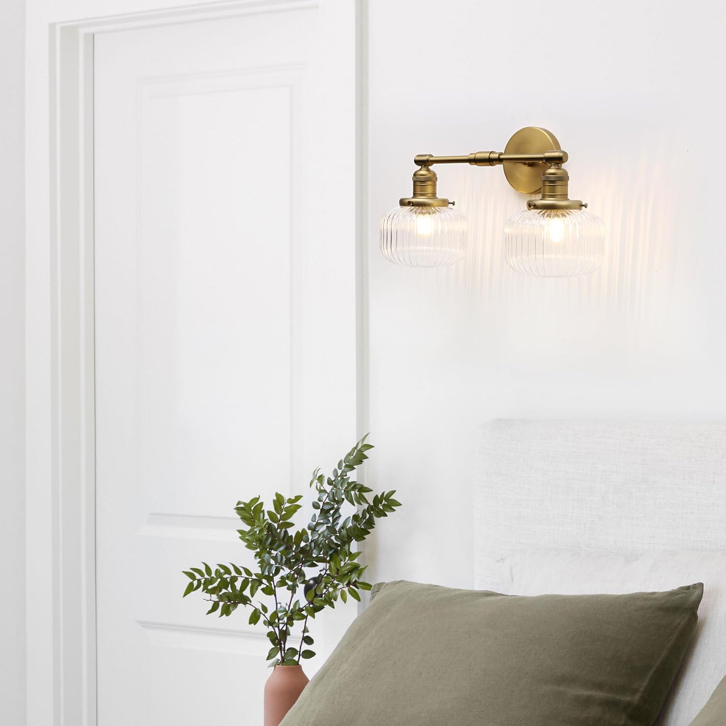 JIMUBEAM 2-Lights Industrial Glass Wall Sconces, Antique Brass Clear Striped Globe Shade Wall Light Fixture for Bathroom Vanity, Bedroom, Dining Room, Living Room, Farmhouse, Stairs
